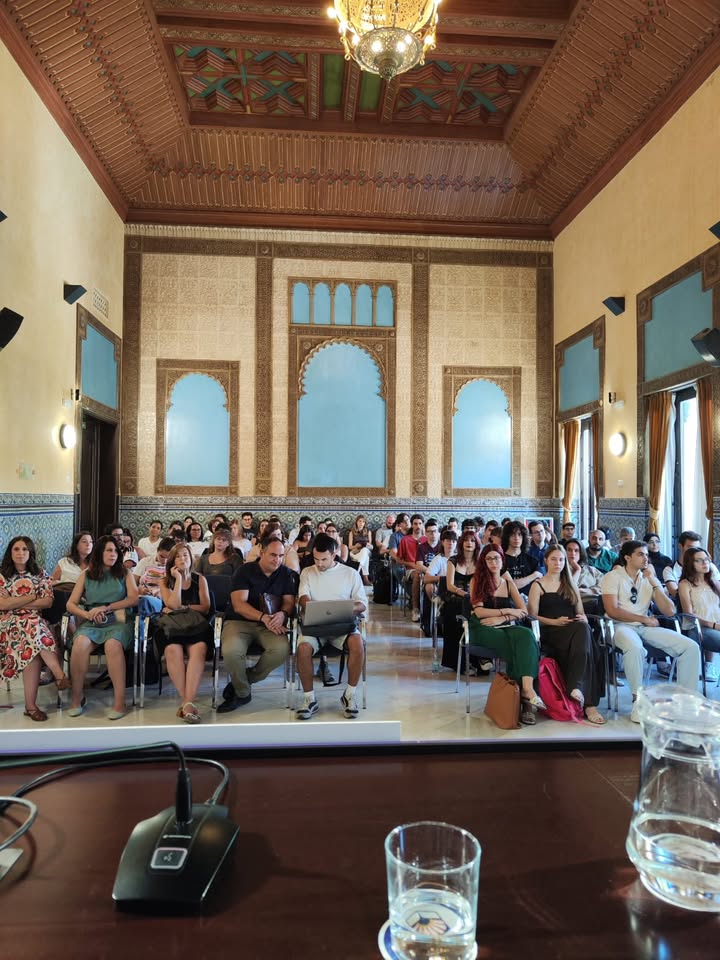 Imagen de presentación en las redes sociales